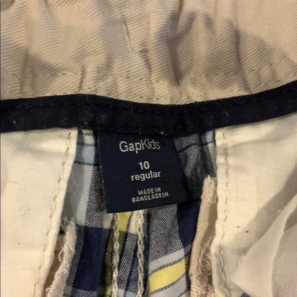 Gap shorts and t shirt set - football 🏈 cargos - Picture 5 of 5